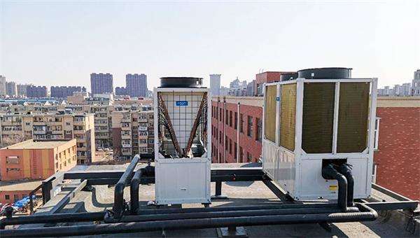工地空氣能熱水器：穩(wěn)定耐用，保障工地熱水不間斷供應(yīng)